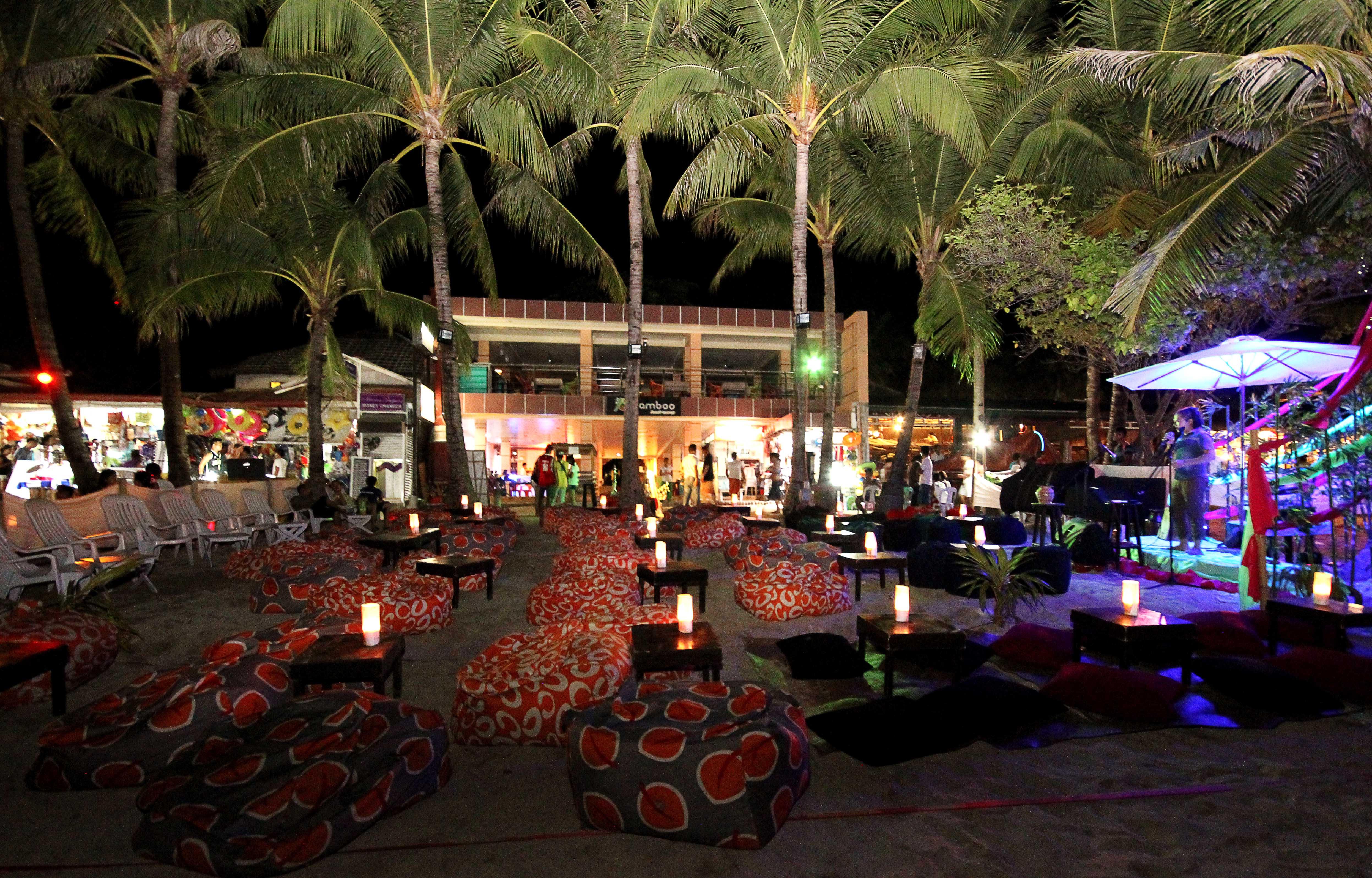 Bamboo Beach Resort & Restaurant Manoc-Manoc Luaran gambar