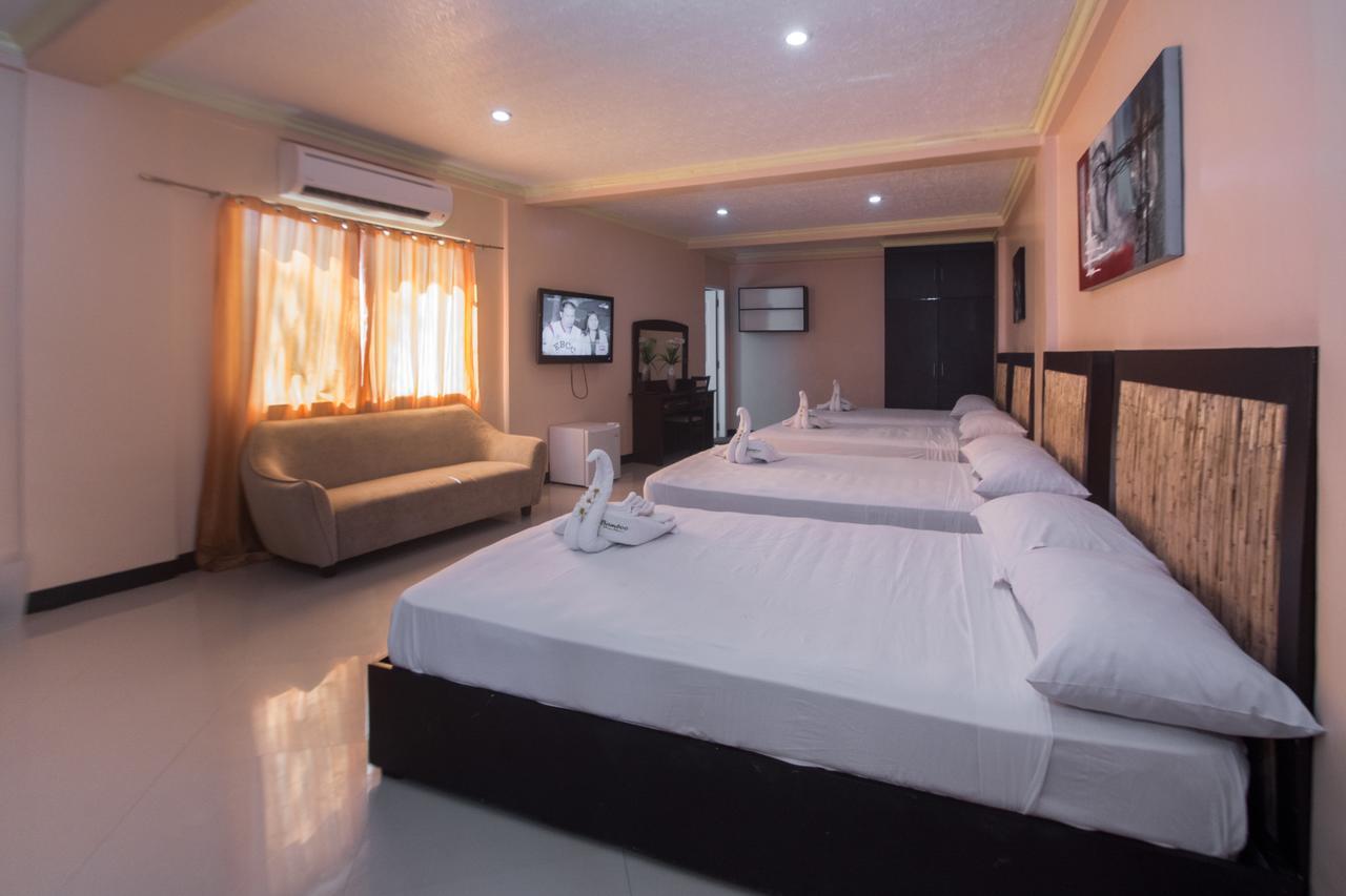 Bamboo Beach Resort & Restaurant Manoc-Manoc Luaran gambar